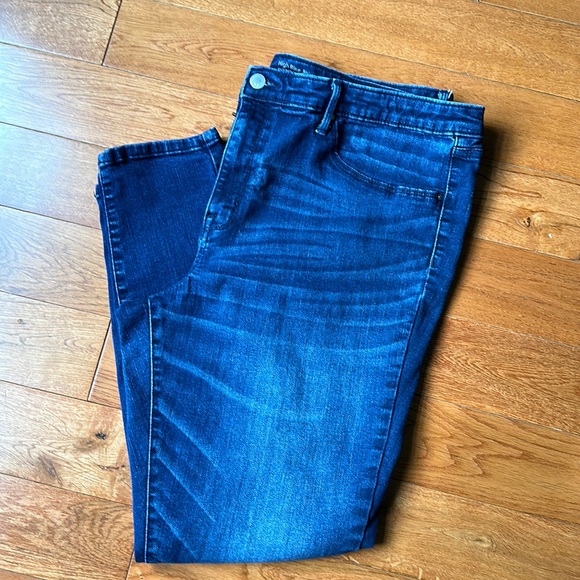 Mossimo Supply Co. Denim - Mossimo High Rise Cropped Power Stretch Jeggings
